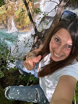 Einen bekannteren Wasserfall aus einer spektakulären Perspektive besuchen